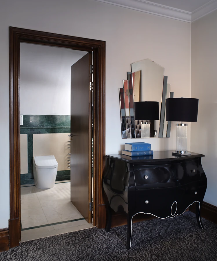 <p>The Lalique Suite of the Courthouse Hotel pays homage to the great designer Rene Lalique. The suite is 110sqm. Seen here through the ensuite is TOTO WASHLET RG Lite.&nbsp;Photo: TOTO</p>